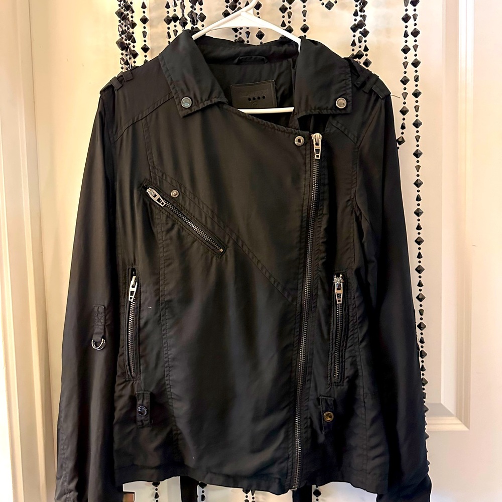 Blank NYC Moto Jacket Black 100% Tencel Full Zip Roll Tab Sleeve Medium Women